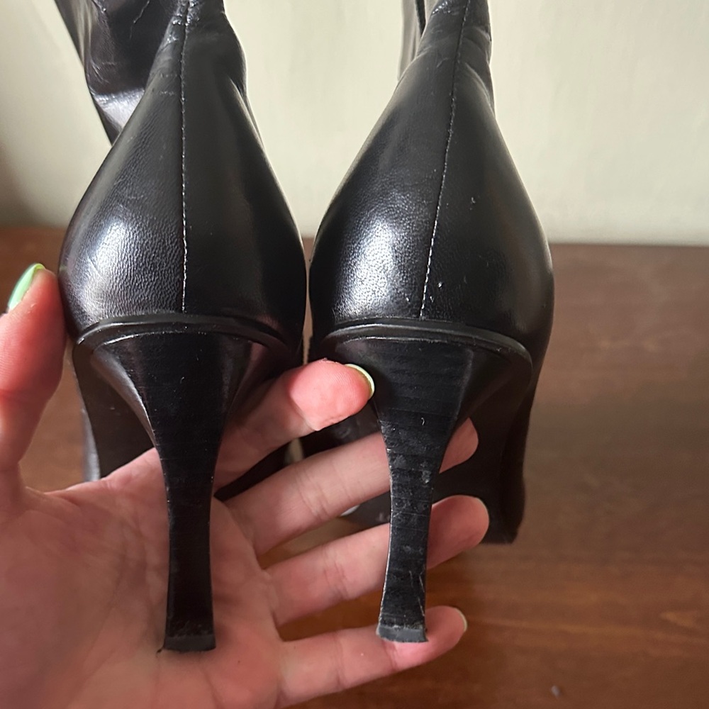 Nine West Black Pointed Toe Leather Ankle Booties with Side Zipper US8.5 - Picture 9 of 16